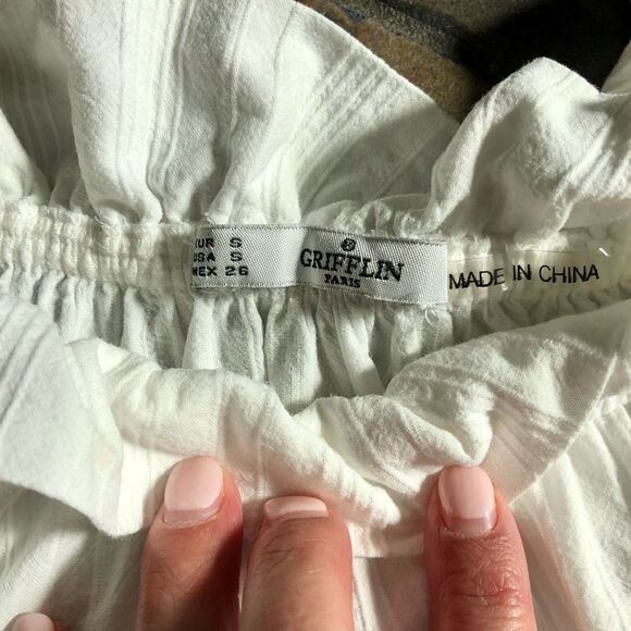 Grifflin Paris Women’s White Cotton Long-sleeved Ruffled Neck Size Small - Picture 9 of 12